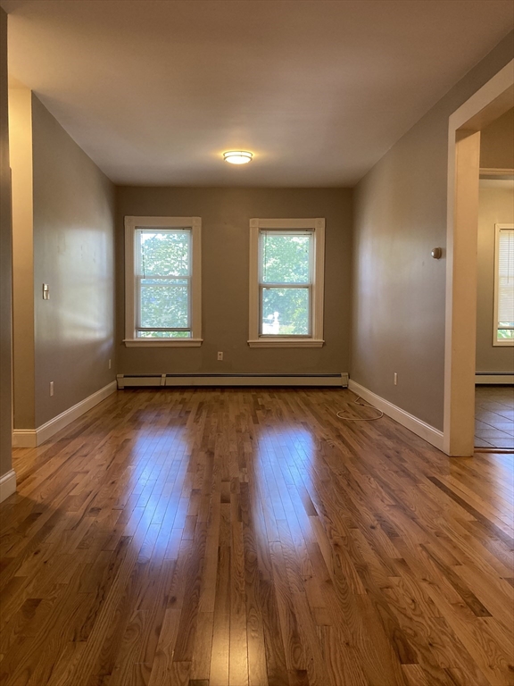 40 Harding Rd