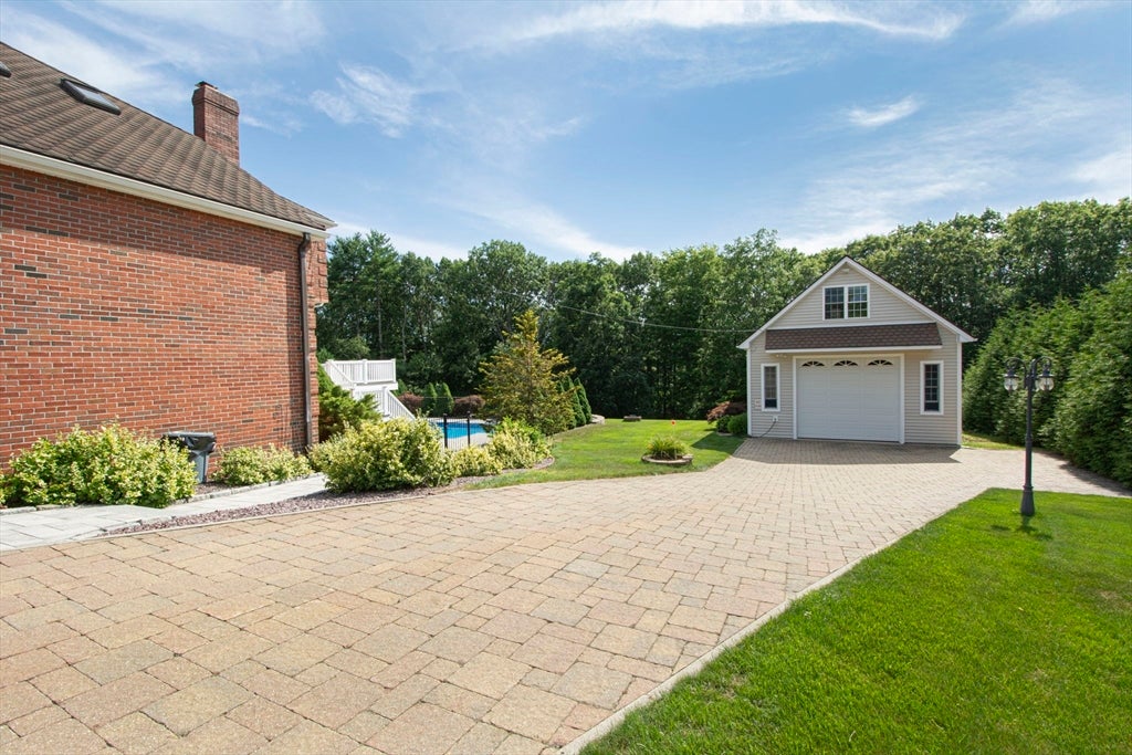 114 Upper Gore Rd, Webster, MA Photo #3