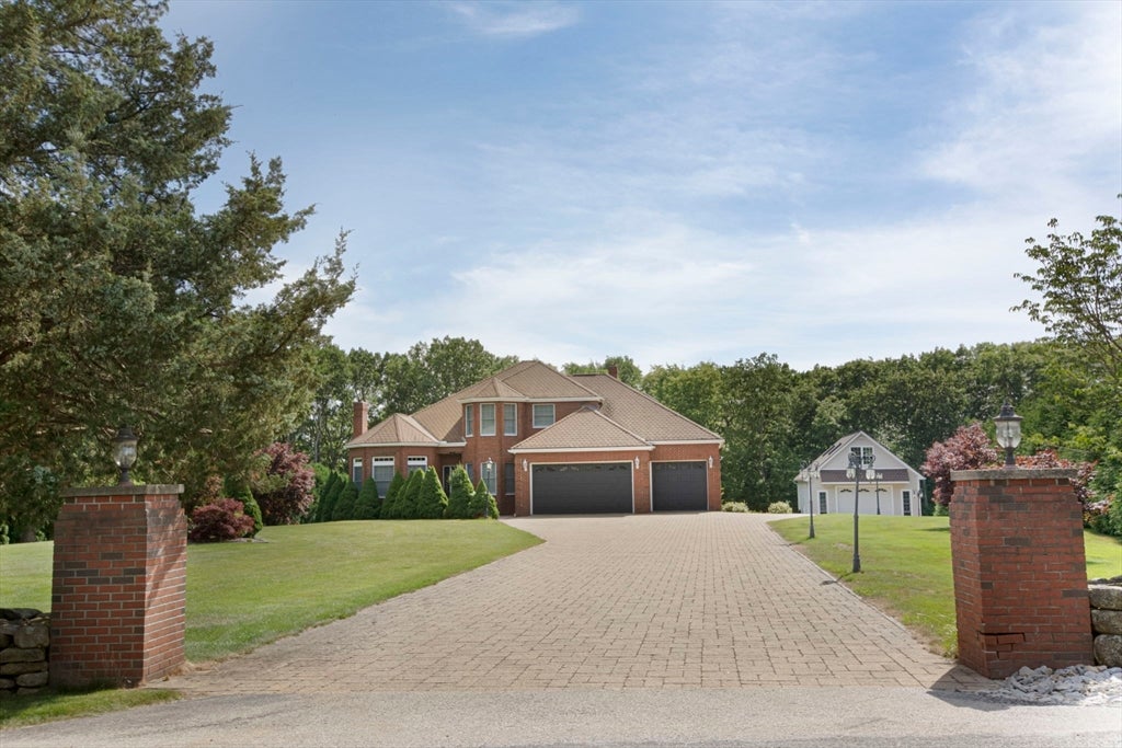 114 Upper Gore Rd, Webster, MA Photo #2