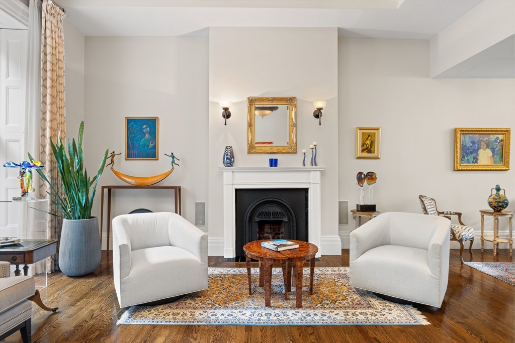9 Walnut St