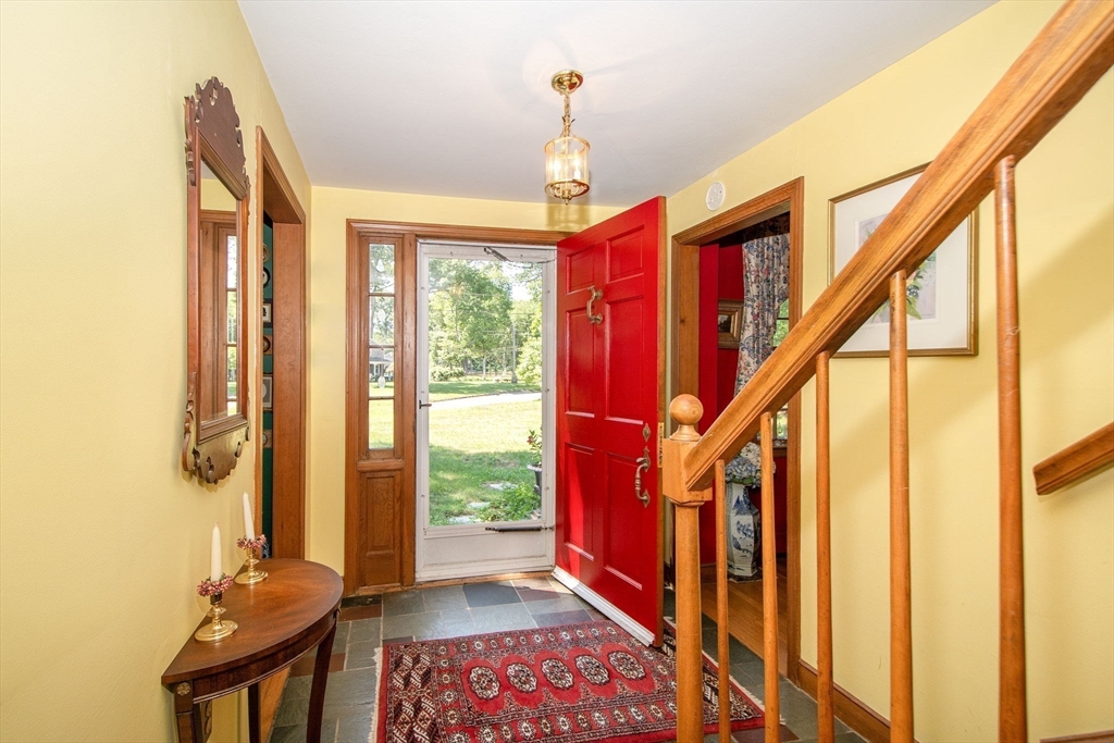 4 Old Forge Rd