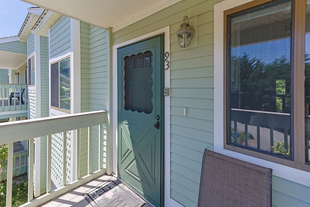 93 Chilton Ln 93