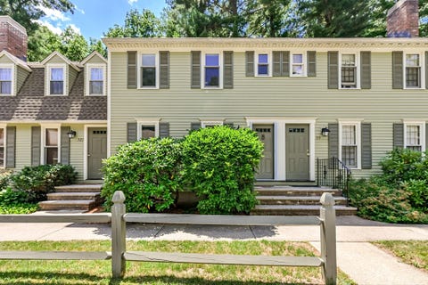 Photo of 520 Wellman Ave #520, Chelmsford, MA 01863 (MLS # 73549743)