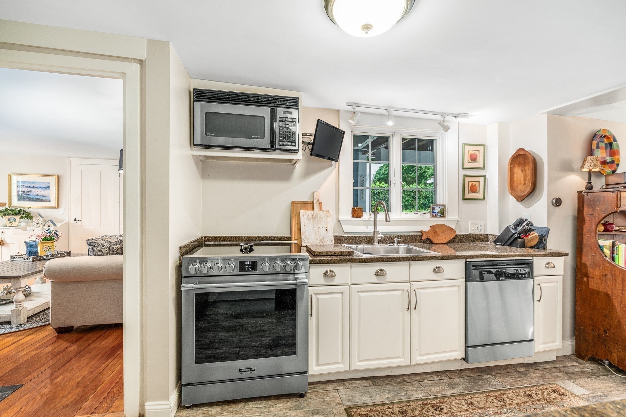 4 South St, Rockport, MA Photo #12