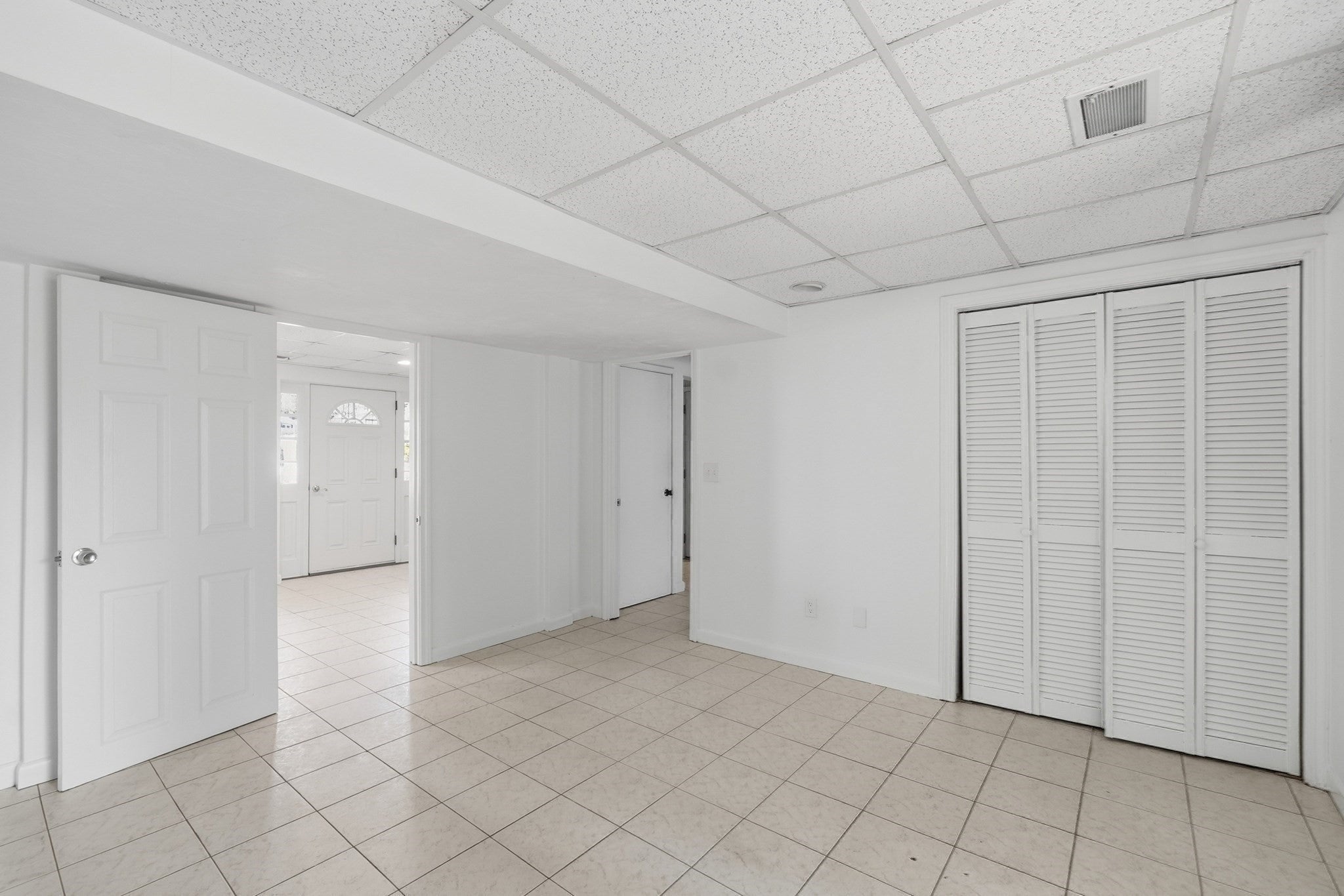 4 Angelica Dr, Framingham, MA Photo #29