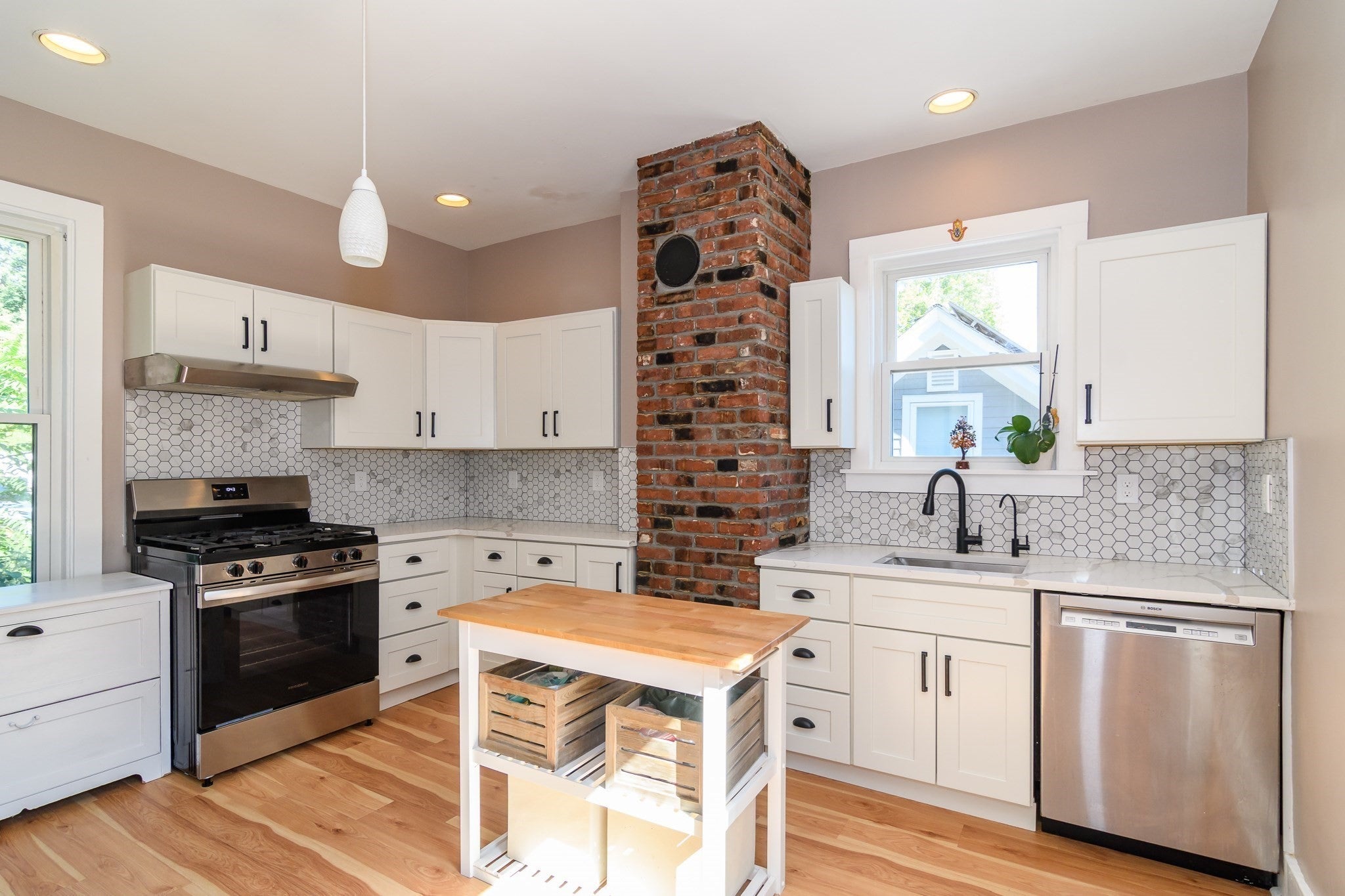 164 Union St, Natick, MA Photo #6
