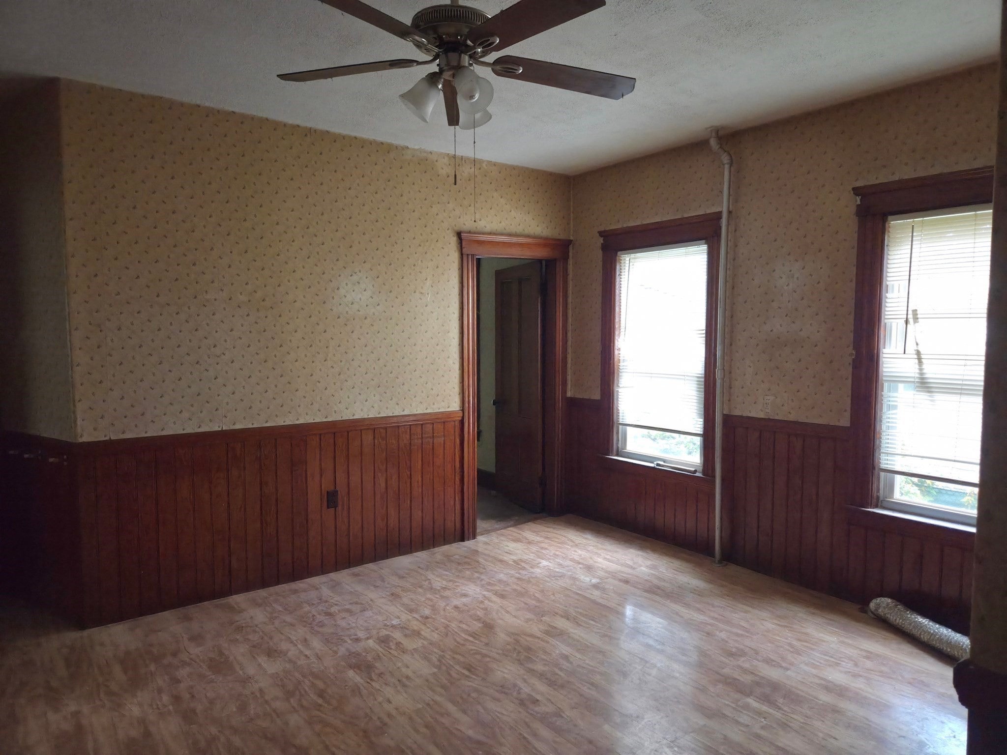 225 Fairmont Ave, Worcester, MA Photo #3
