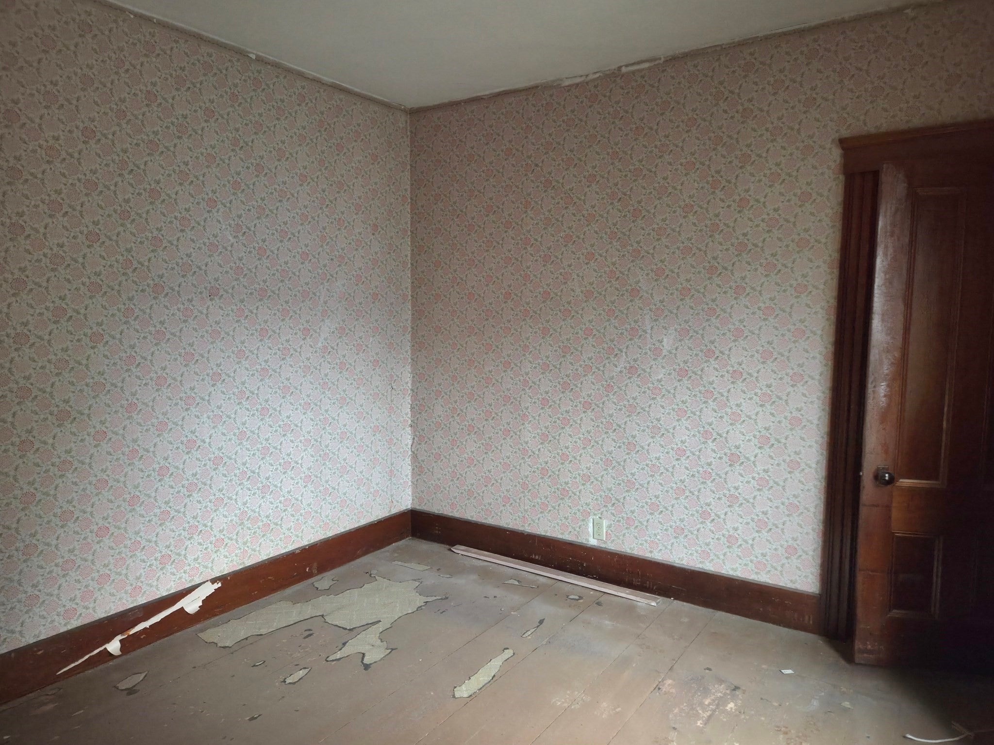225 Fairmont Ave, Worcester, MA Photo #16