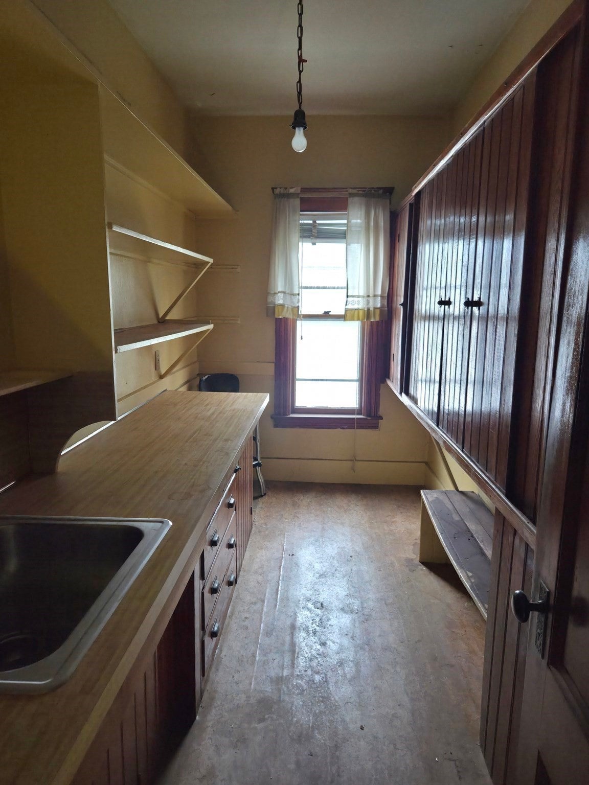 225 Fairmont Ave, Worcester, MA Photo #11