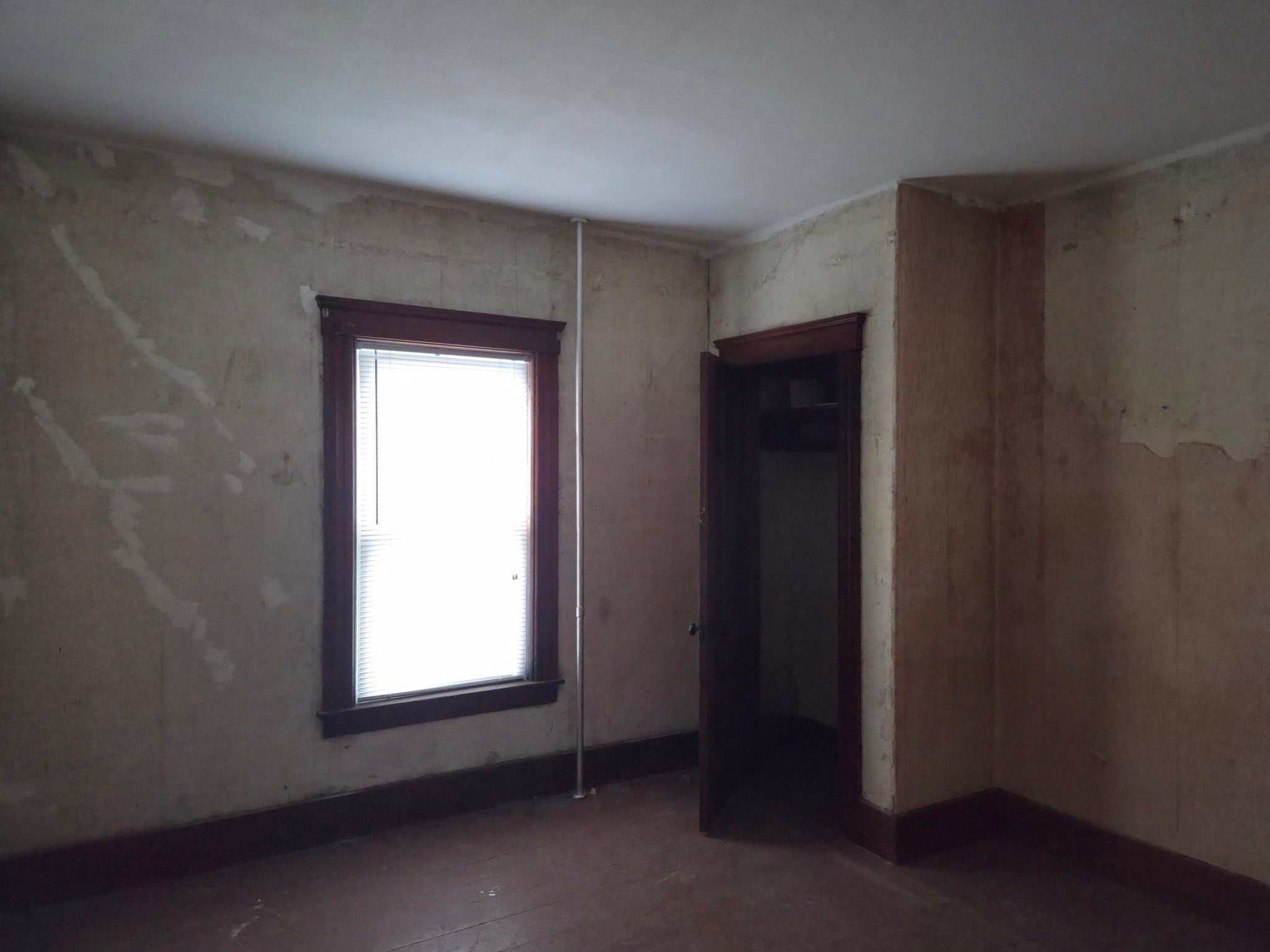 225 Fairmont Ave, Worcester, MA Photo #17