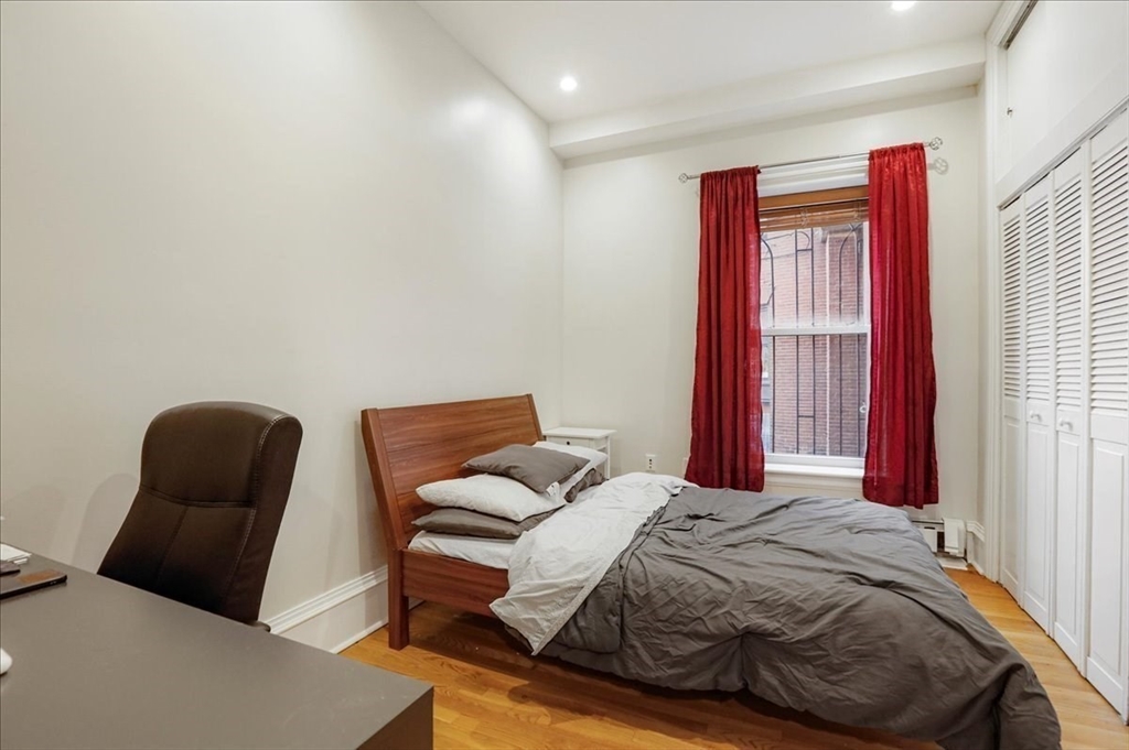 31 Massachusetts Ave 1-2
