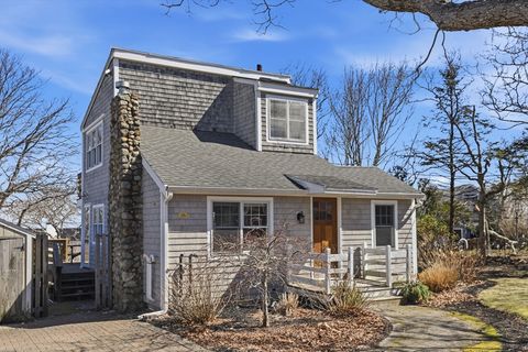 Photo of 85 Ellisville Dr, Plymouth, MA 02360 (MLS # 73488371)