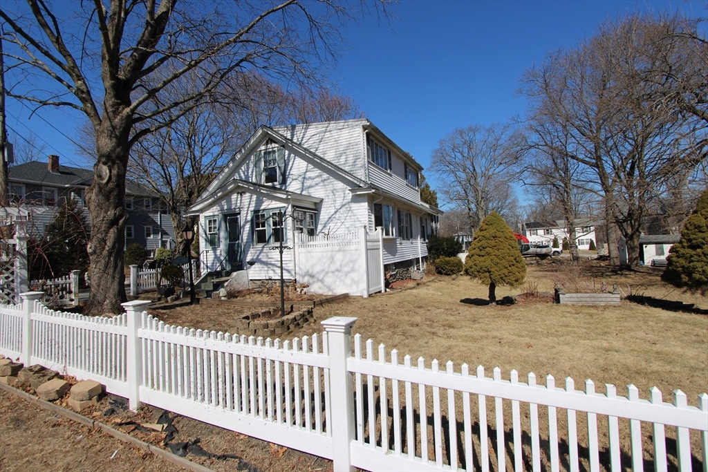 25 Crawford St