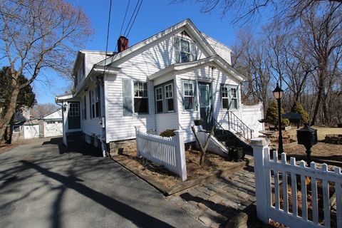 25 Crawford St Worcester MA 01604
