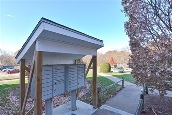 Franklin, Massachusetts 02038, United States, 2 Bedrooms Bedrooms, ,1 BathroomBathrooms,Residential,Active,115760