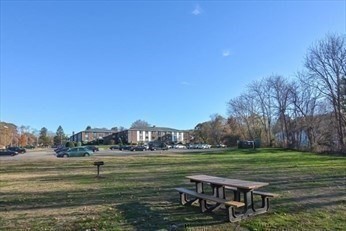 Franklin, Massachusetts 02038, United States, 2 Bedrooms Bedrooms, ,1 BathroomBathrooms,Residential,Active,115760