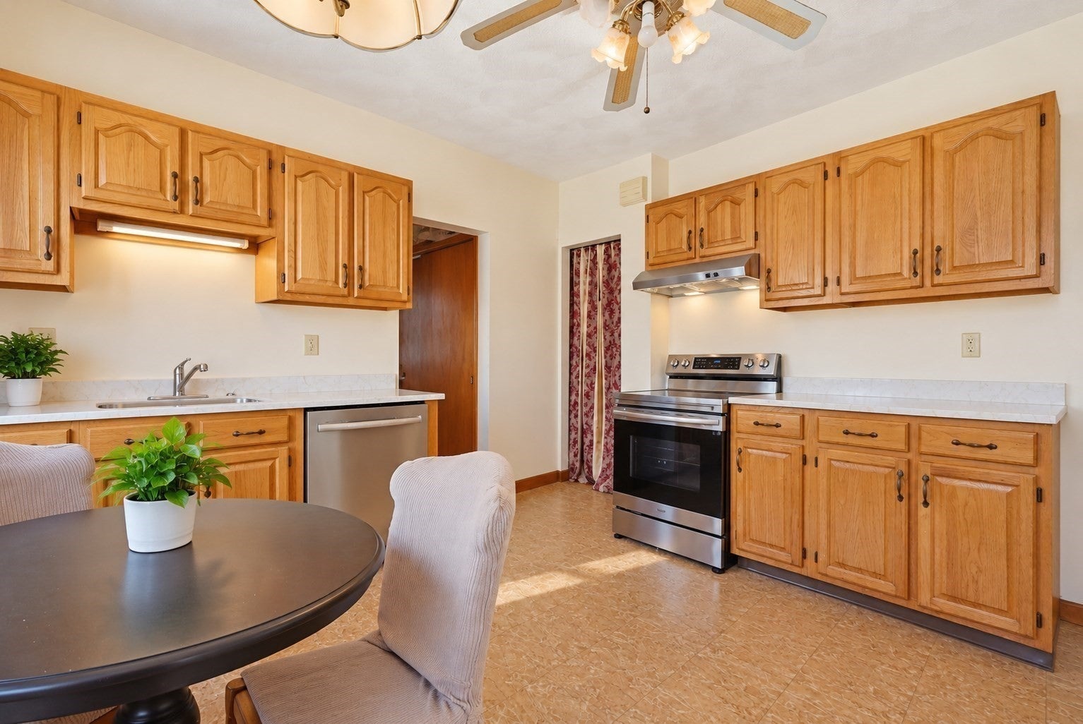 12 Kearney St, Malden, MA Photo #20