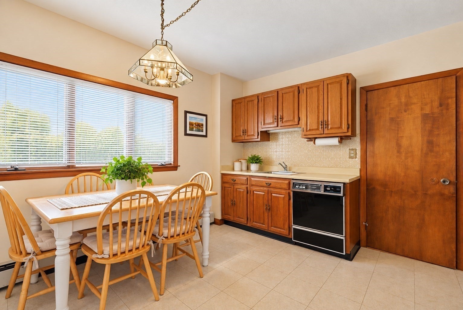 12 Kearney St, Malden, MA Photo #4