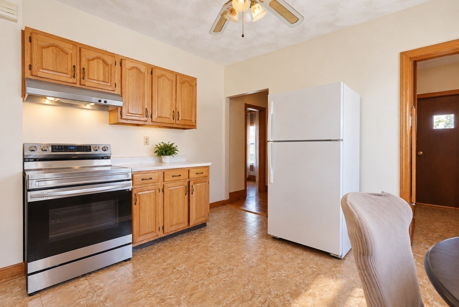12 Kearney St, Malden, MA Photo #38