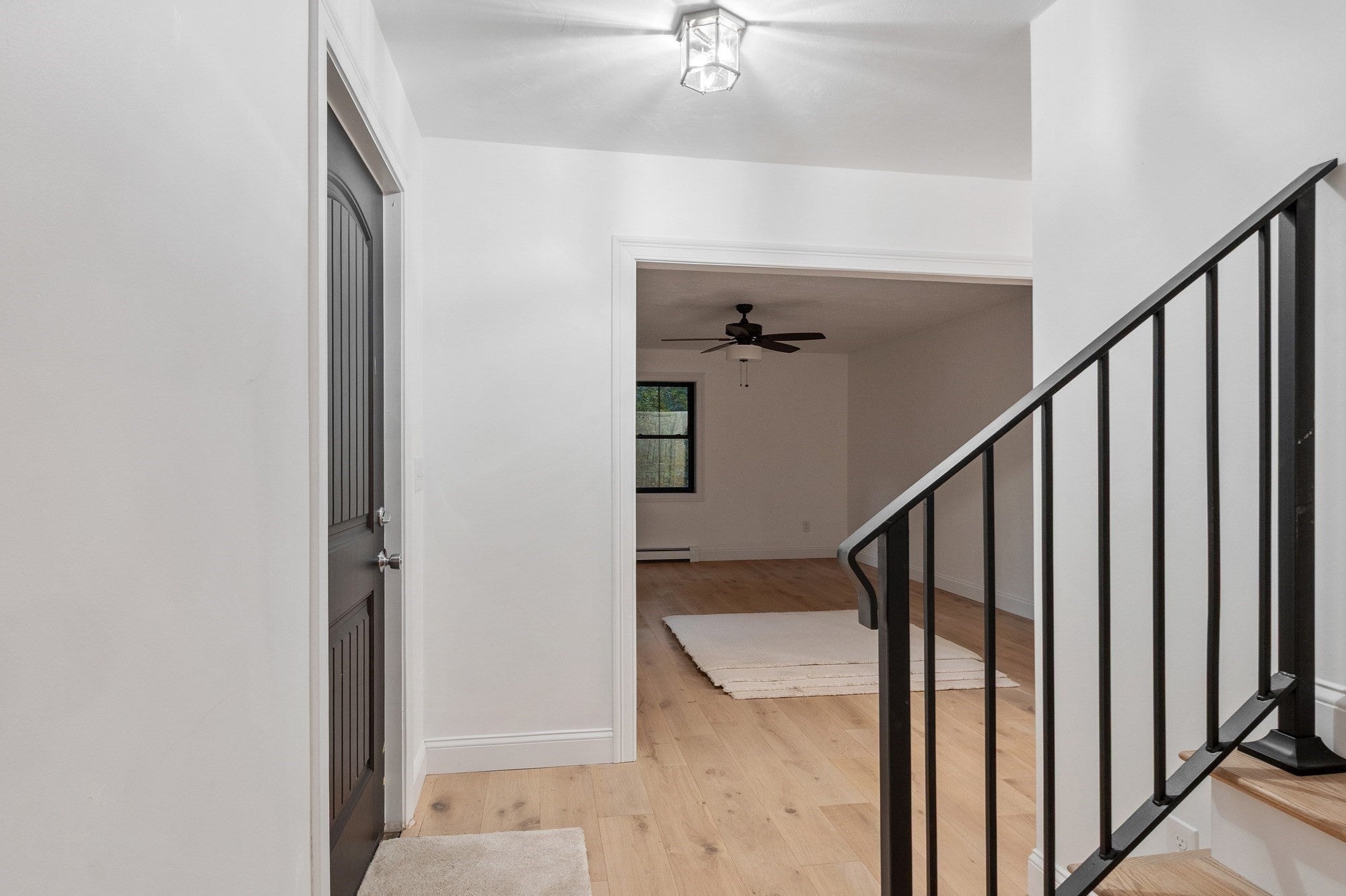 16 E Applewood Dr, Charlton, MA, 16 E Applewood Dr, Charlton, MA Photo #19