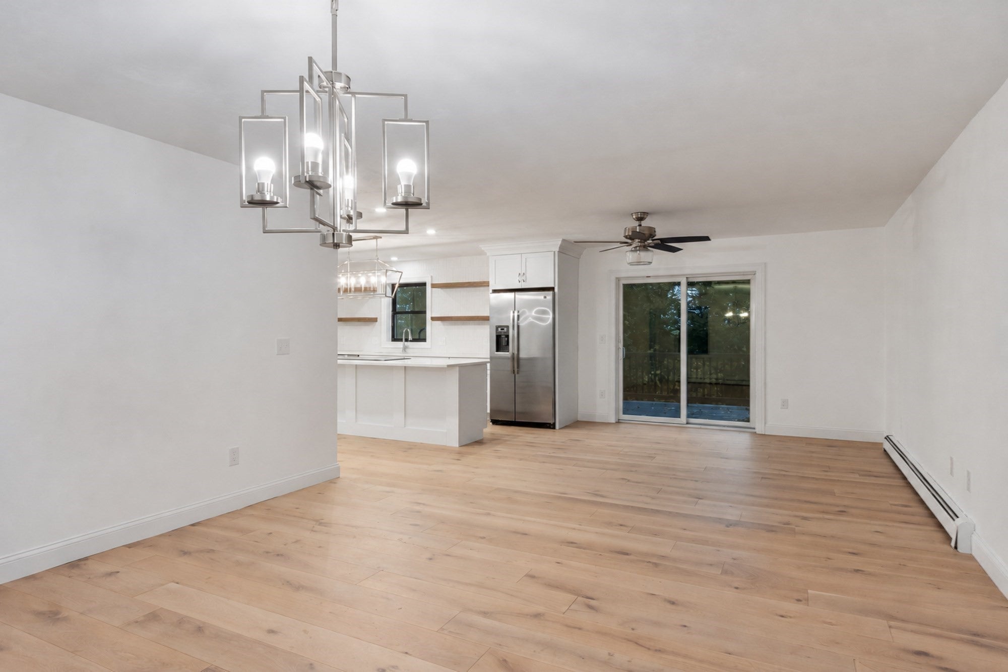16 E Applewood Dr, Charlton, MA, 16 E Applewood Dr, Charlton, MA Photo #14