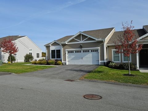 52 Clearview Ter 39 Millbury MA 01527