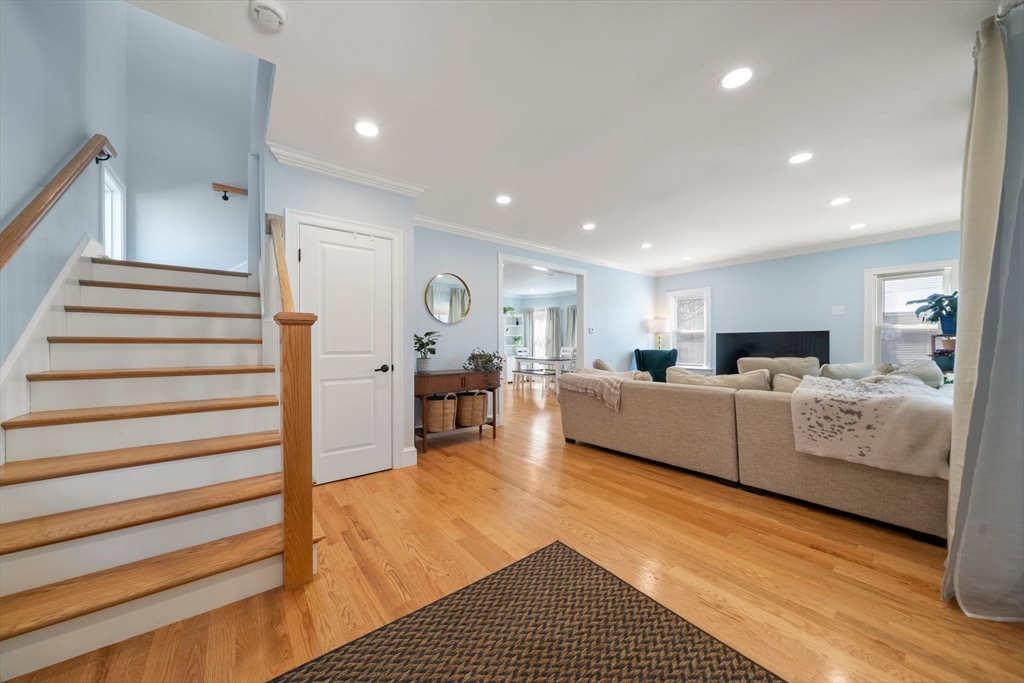 11 Birchbrow Avenue