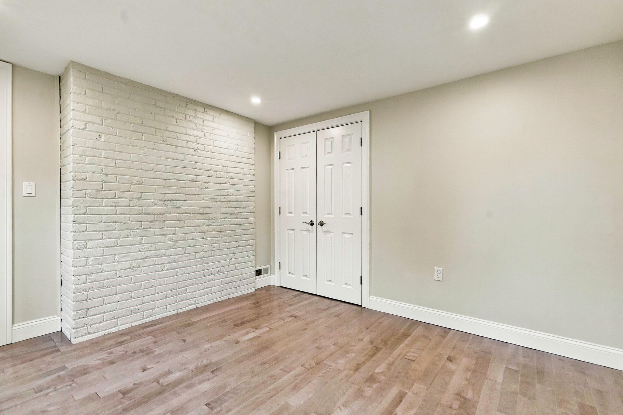 47 Rosedale Rd, Watertown, MA Photo #26