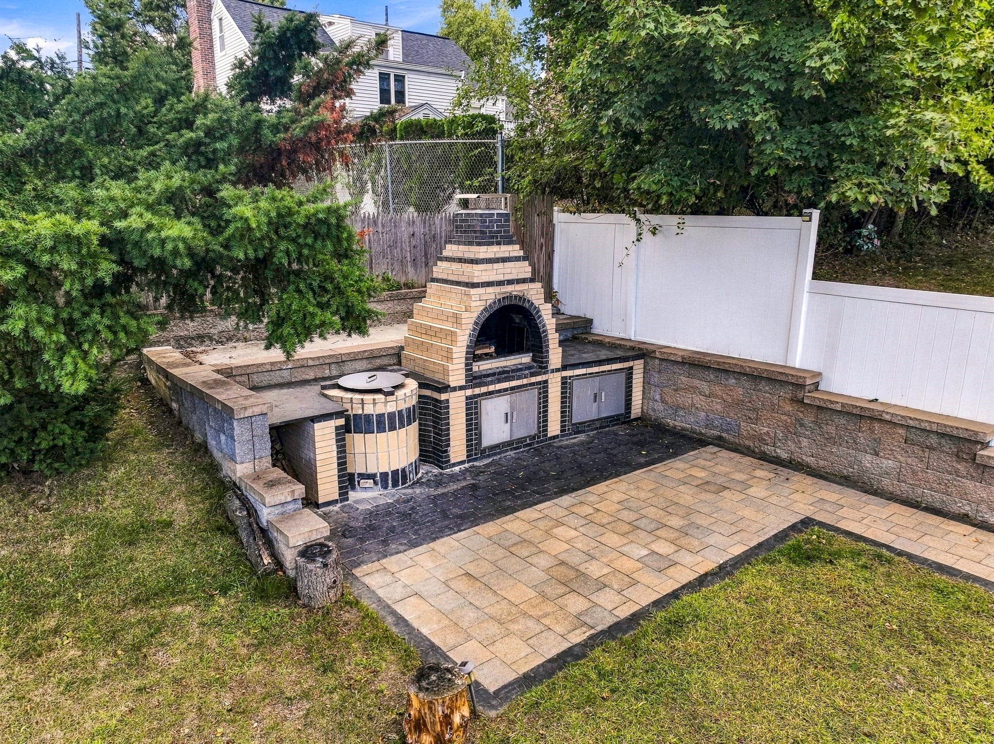 47 Rosedale Rd, Watertown, MA Photo #36