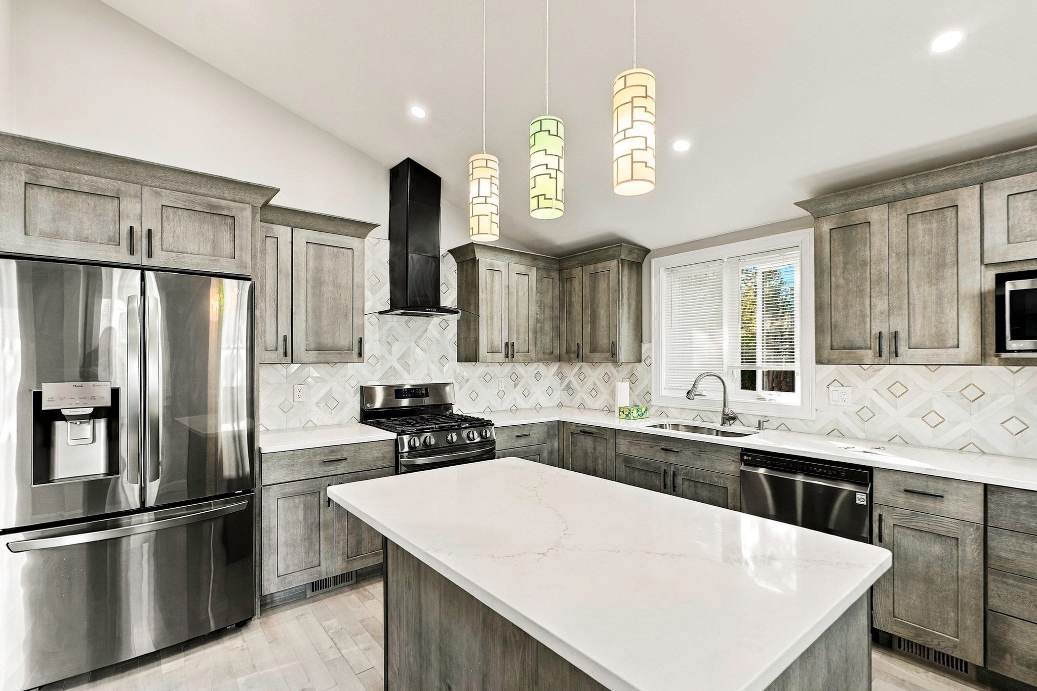 47 Rosedale Rd, Watertown, MA Photo #14