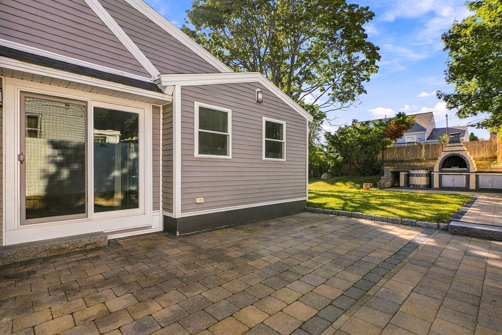 47 Rosedale Rd, Watertown, MA Photo #35