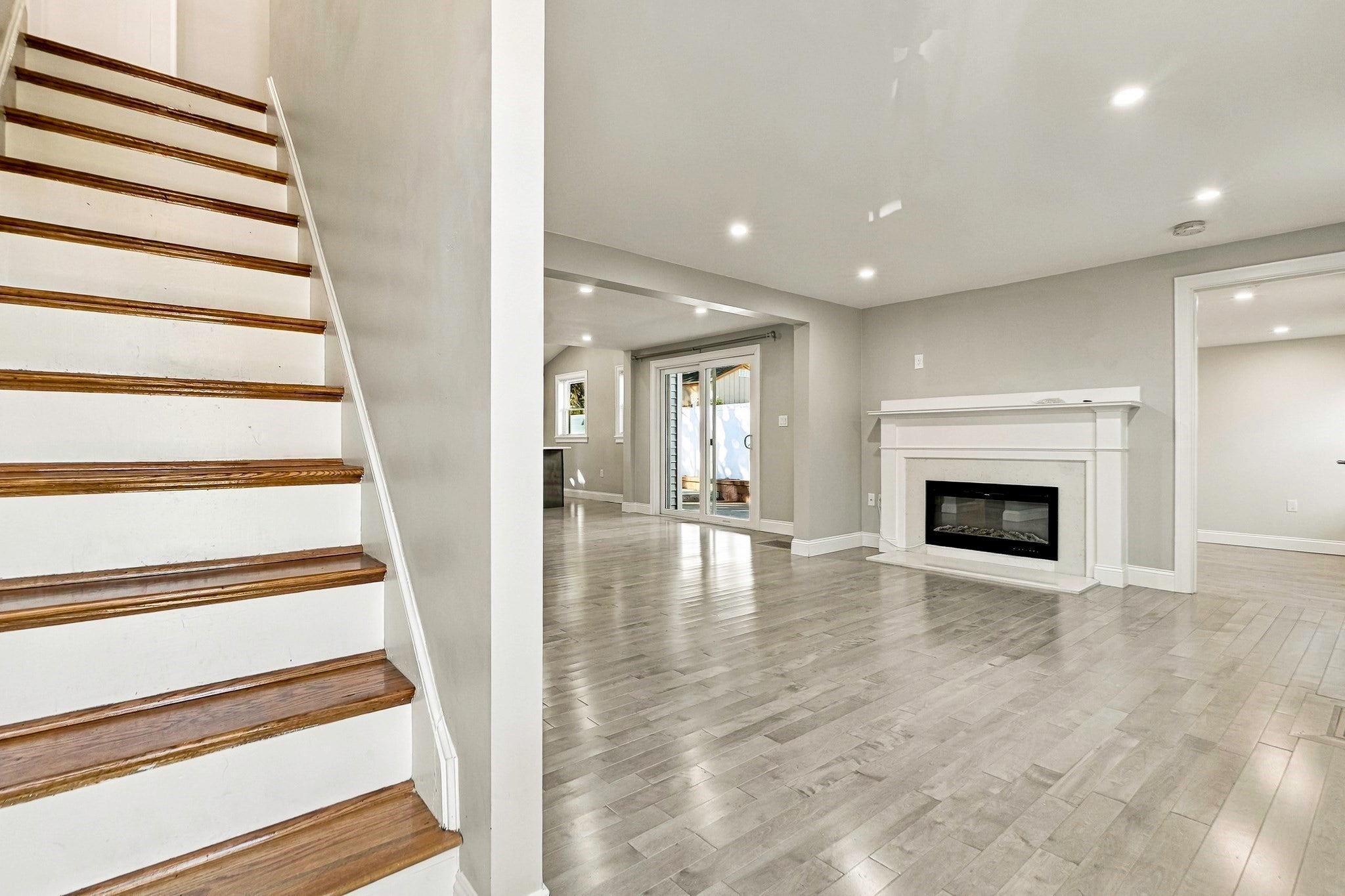 47 Rosedale Rd, Watertown, MA Photo #29
