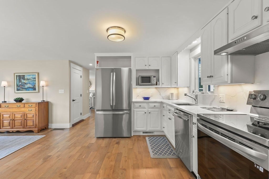 309 Wild Harbor Road, Falmouth, MA, 309 Wild Harbor Road, Falmouth, MA Photo #21
