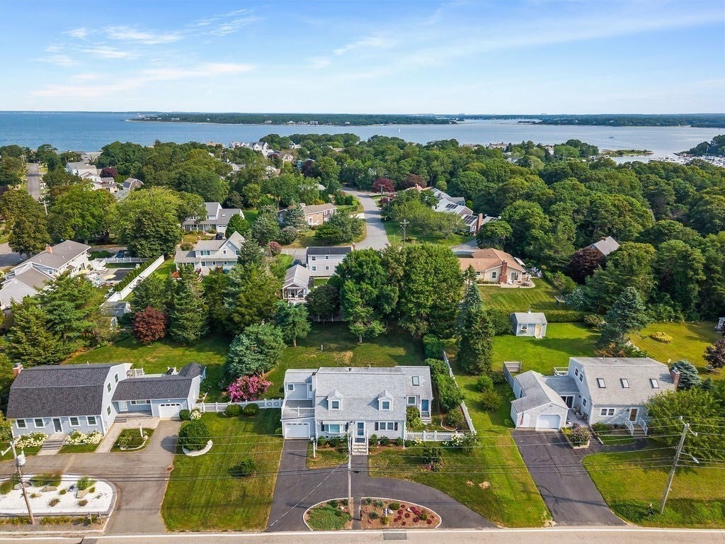 309 Wild Harbor Road