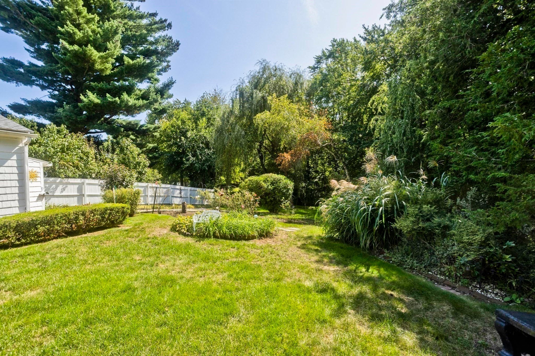 65 Beauchamp Terrace, Chicopee, MA Photo #27