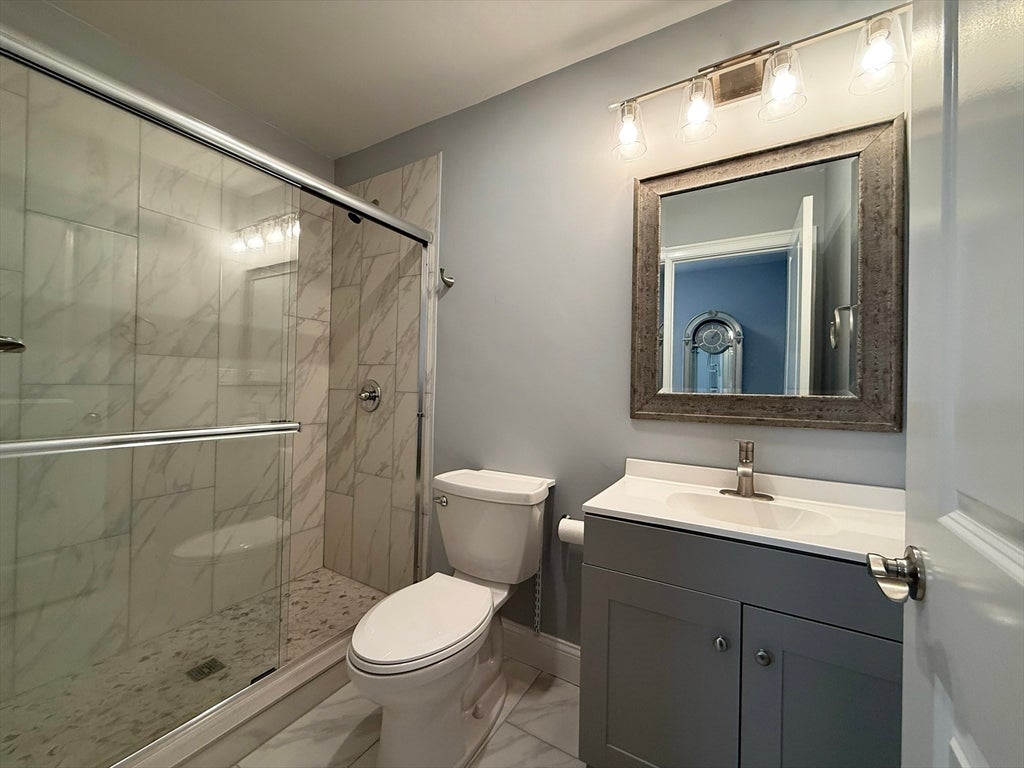 7 Waumbeck St #3, Boston, MA Photo #18