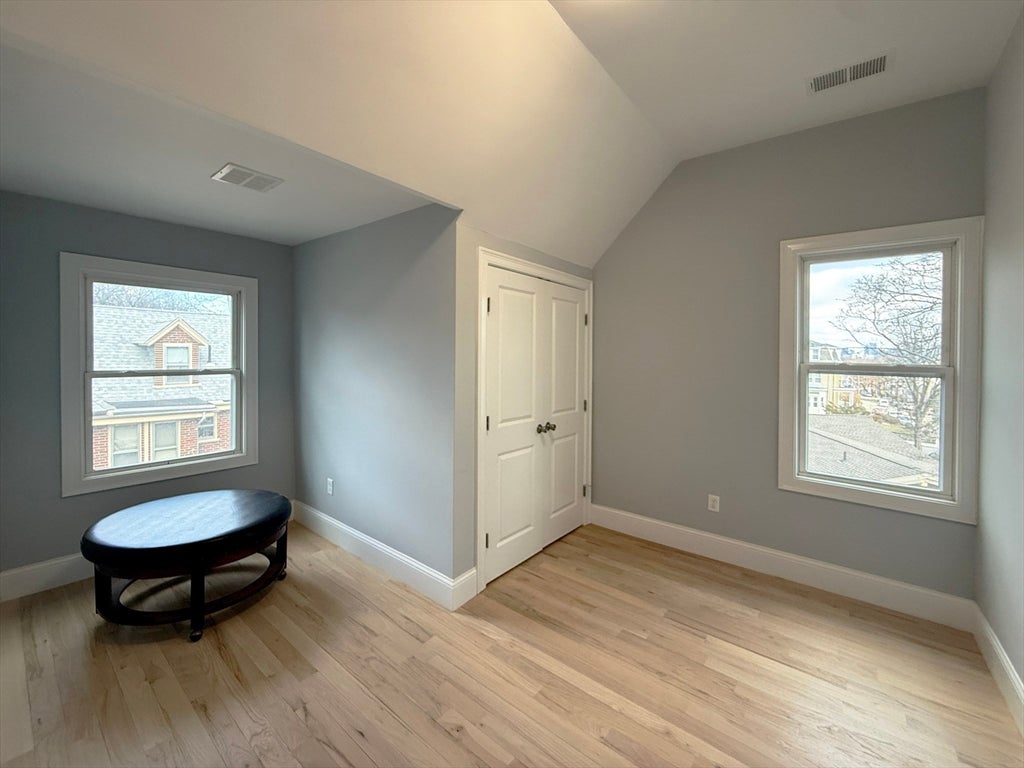 7 Waumbeck St #3, Boston, MA Photo #6