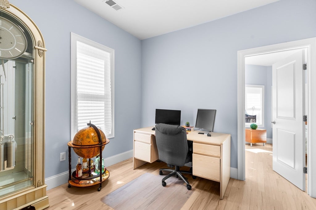 7 Waumbeck St #3, Boston, MA Photo #15