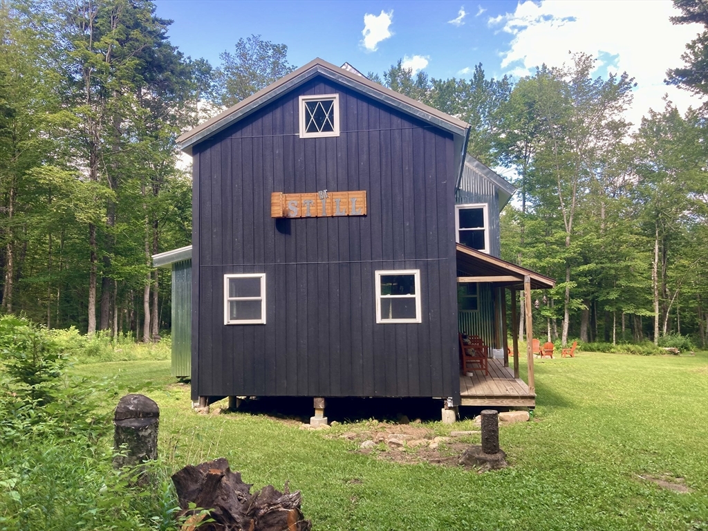 1621 Peru Rd