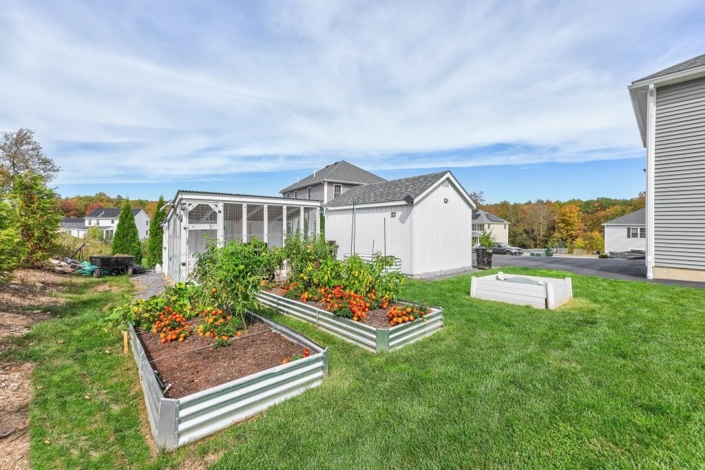 51 Woodside Avenue