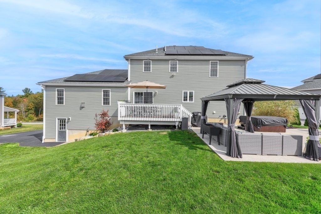 51 Woodside Avenue