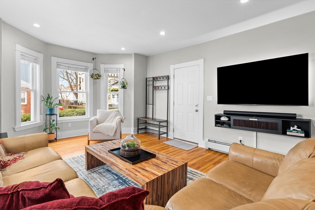 28 Arthur St. 1