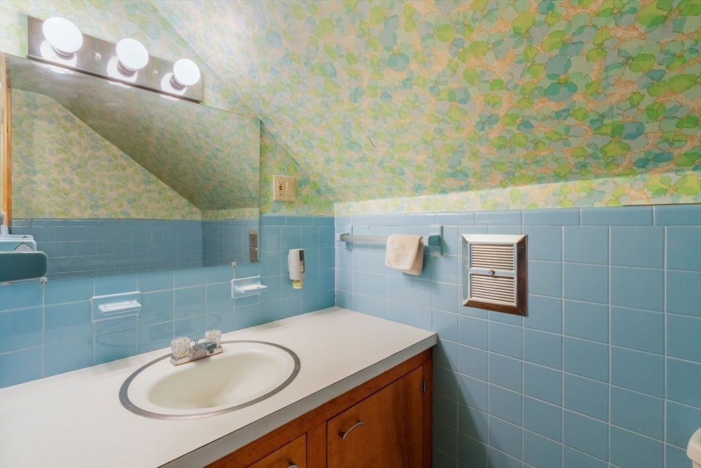 35 Trapelo St, Boston, MA, 35 Trapelo St, Boston, MA Photo #23
