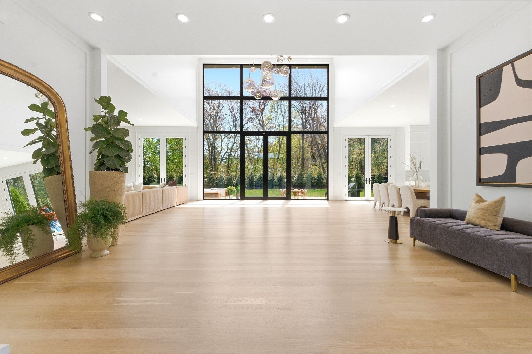 33 Sears Rd