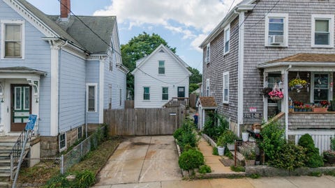 Photo of 174 1/2 Grinnell ST, New Bedford, MA 02740 (MLS # 73558167)
