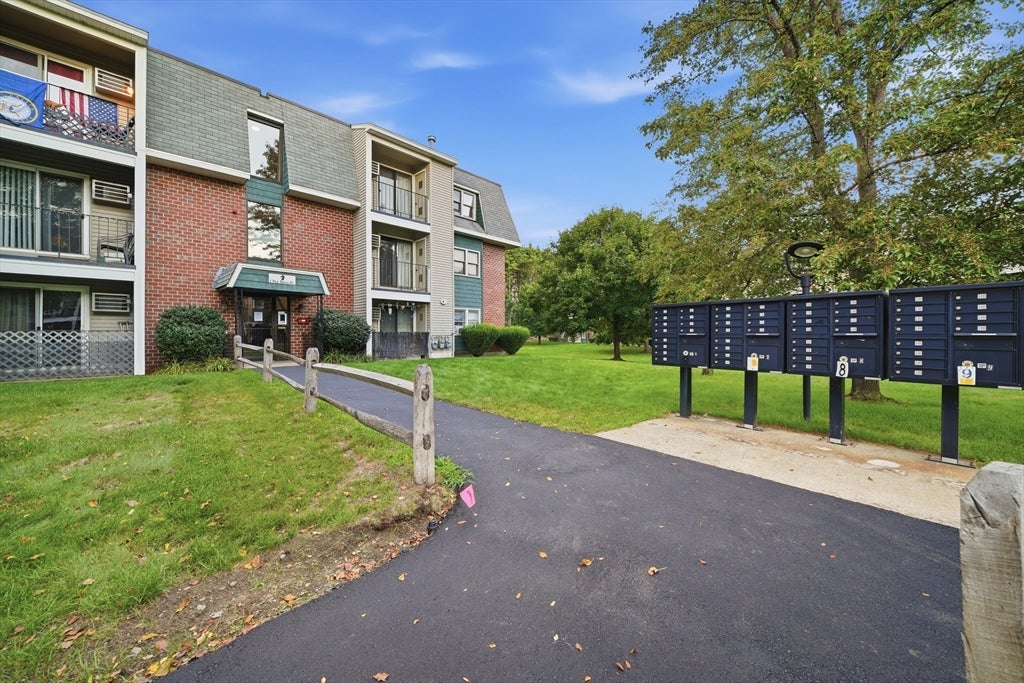 5 New Haven #204, Nashua, NH Photo #4