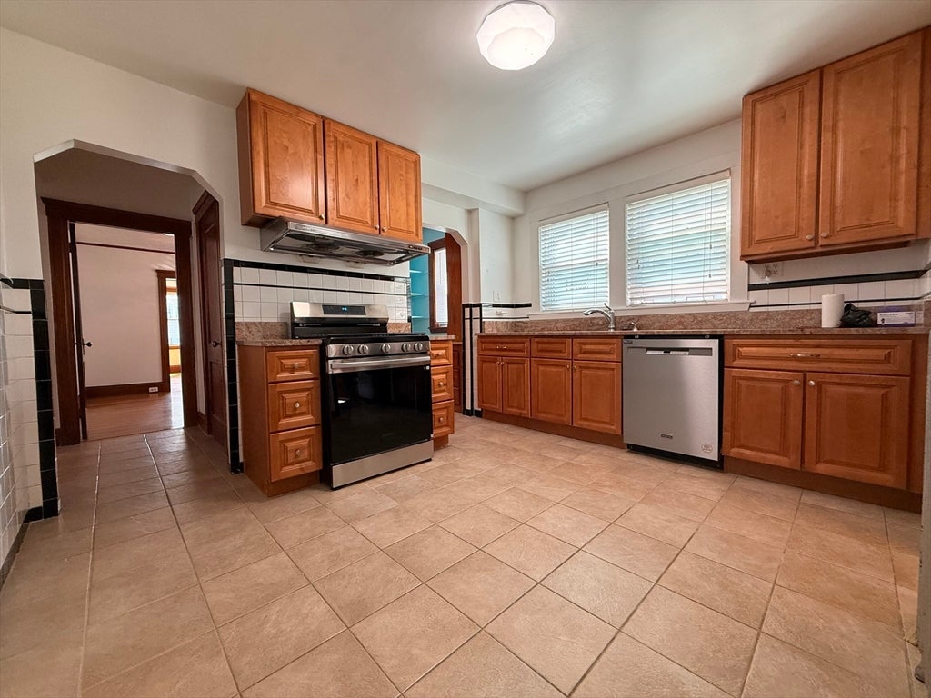 509 School ST #1, Belmont, MA, 509 School ST #1, Belmont, MA Photo #2