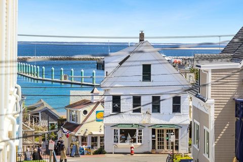 Single Family Residence in Provincetown MA 7 Center Street 16.jpg