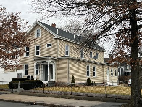 Photo of 96 Washington Street #2, Lynn, MA 01902 (MLS # 73469570)