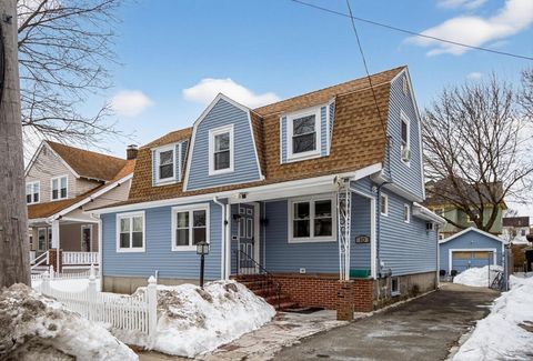 10 W Elm Ave Quincy MA 02170